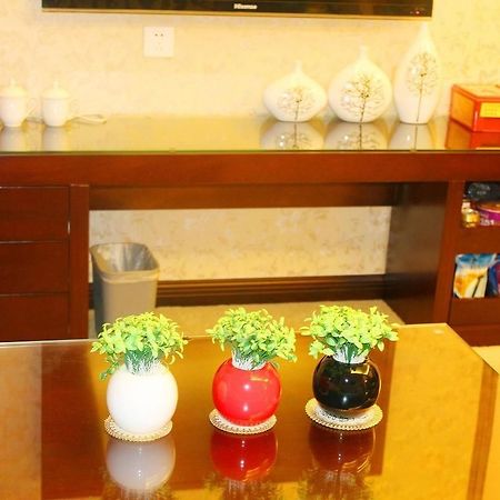 Chengdu Ronghome Hotel Dış mekan fotoğraf